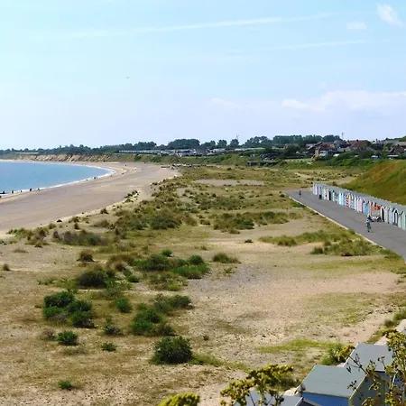 Ref 40035Nd - Superb Caravan With Decking Free Wifi At North Denes Holiday Park Lowestoft Extérieur photo